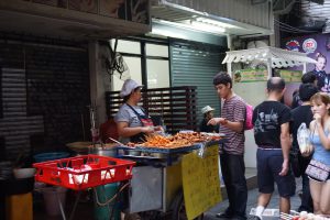 But Streetfood is Standard in Bangkok | Thailand