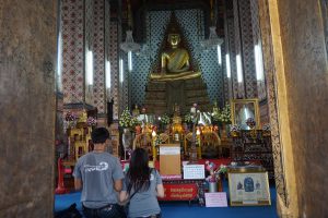 ...Where People Pray and Priests ask for Support in Wat Arun | Thailand