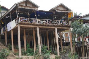 And Wonderful Restaurants at the River - High up in Dry Season | Laos