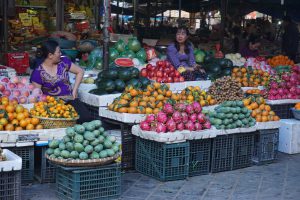 Fresh Market at Dien: The love to Eat Fruit | Vietnam
