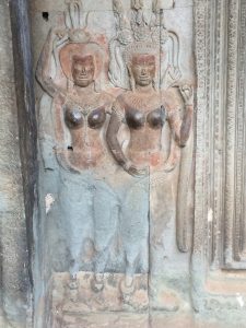 Finding Beautiful Maid Statues Used, Breaswise in Angkor Wat | Cambodia