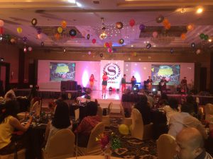 ...and US-Type Christmas Party at Sheraton Hotel - Not Recommended | Manado