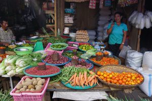 Tondano Fruit Market...