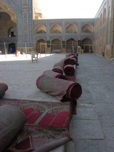 ... but no Service on Sundays in Isfahan | Iran