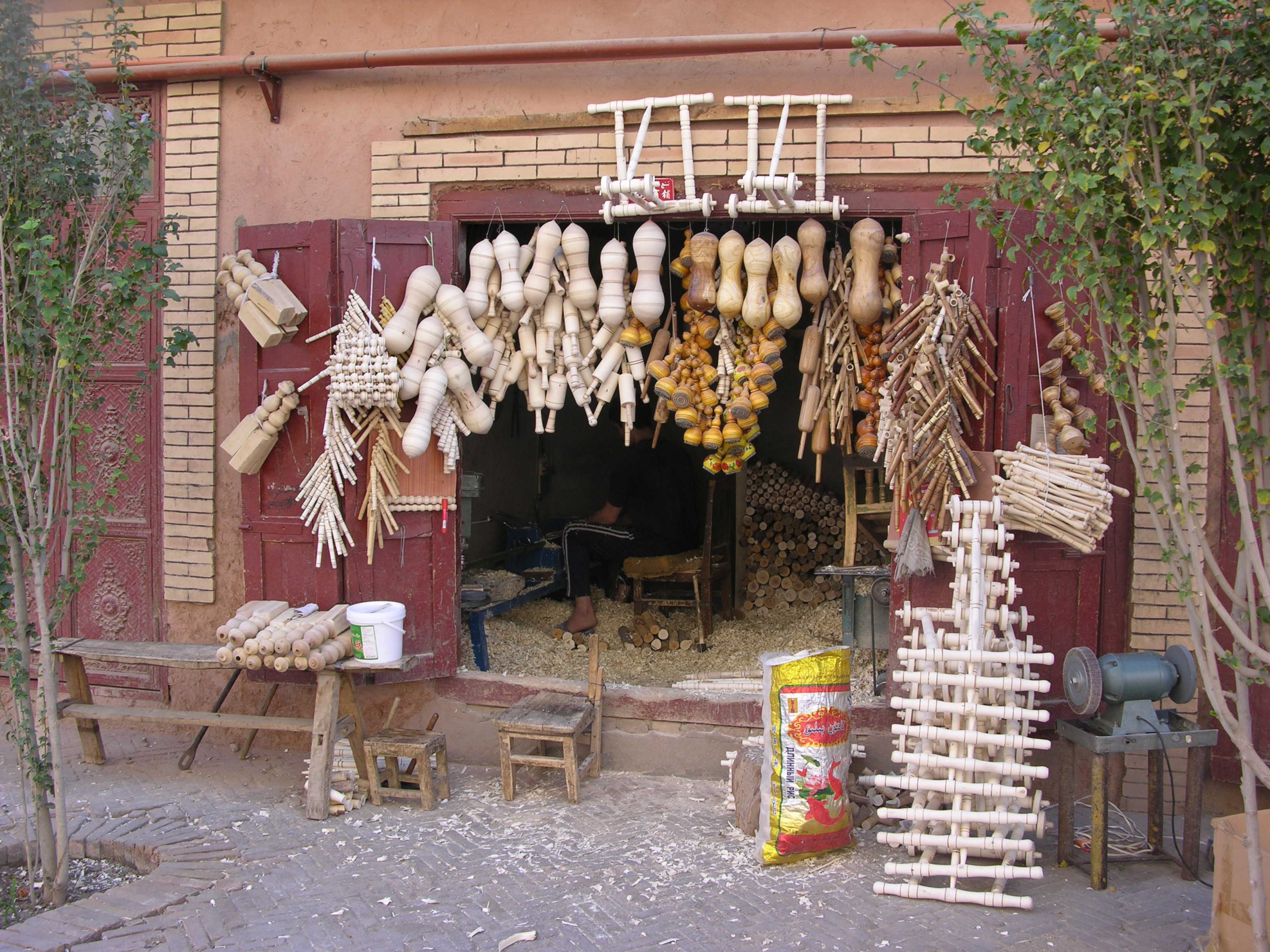 ...and for Wood-Proessing in Kashgar | China 