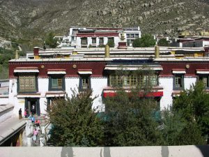 Monks houses at Drepang | China