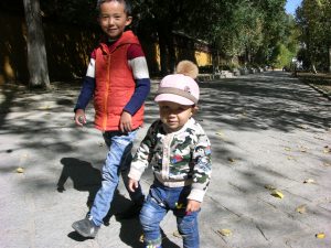 ...And lots of Children in Lhasa | China