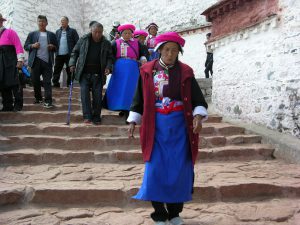 Classic Style Tibet Women at Potala | CHina