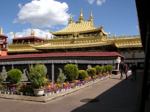 Major Buddhistic Temple in Lhasa is | China